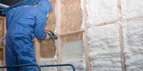 Choosing the Right Spray Foam Contractor St Charles, MO